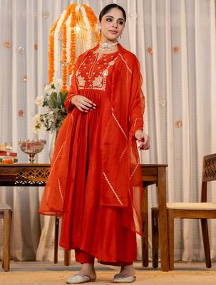 rust chanderi silk heavy thread embroidery kurta pant set with dupatta 3