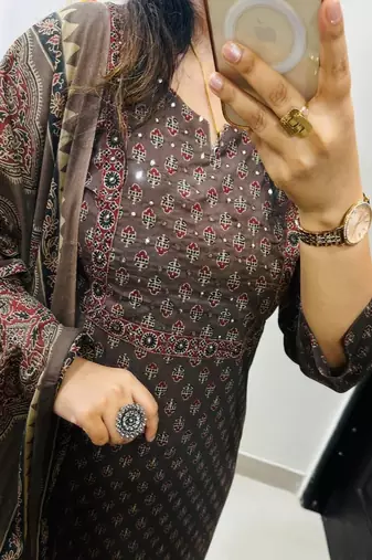 elegant floral printed round neck  cotton kurta set