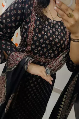 soft floral printed round neck  cotton kurta set