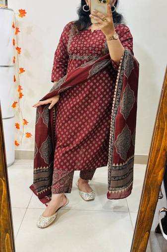 Floral printed round neck pure cotton kurta trouser & dupatta set