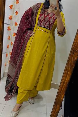 yellow floral printed v-neck  cotton kurta trouser set for women 2