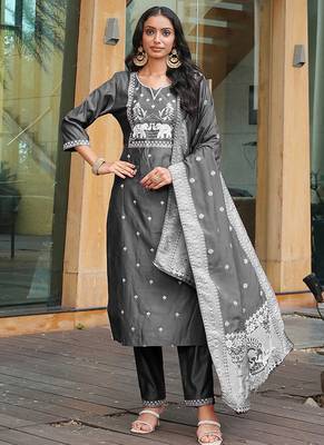 charcoal grey art silk embroidered kurta set 1