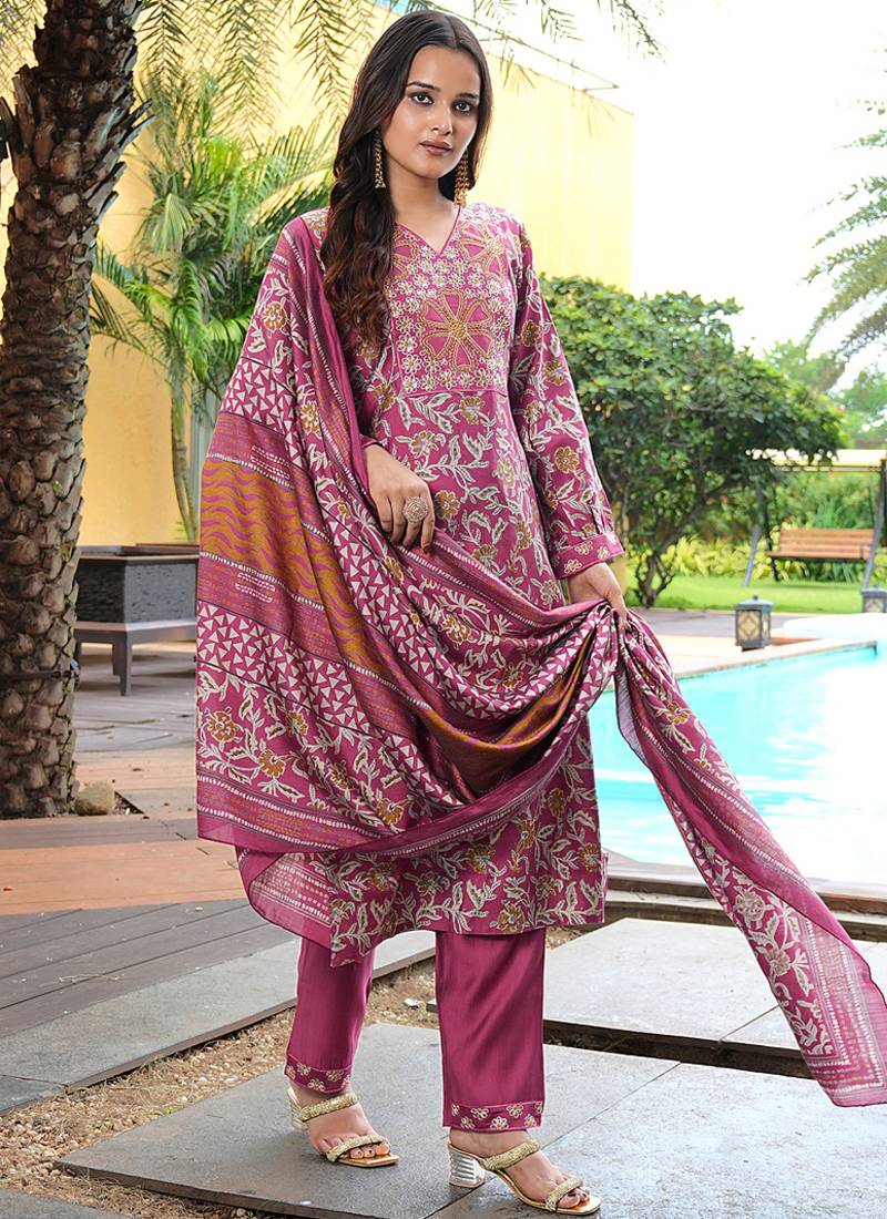 maroon printed kurta set with dupatta
