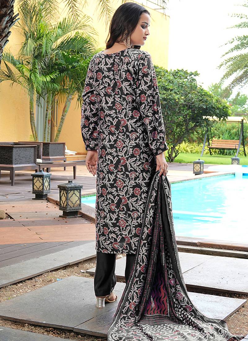 black printed kurta set with dupatta