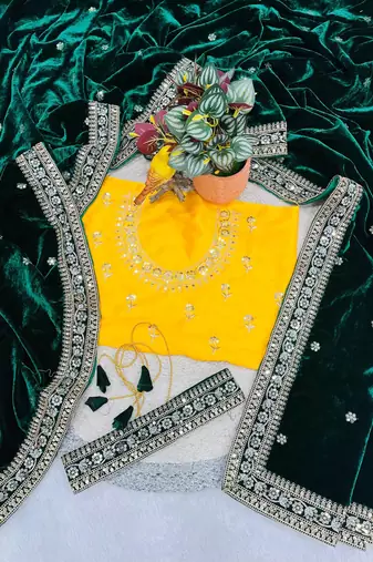 emerald green velvet bridal saree with blouse