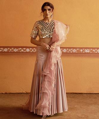 pink silk mirror embroidered wedding lehenga choli 1