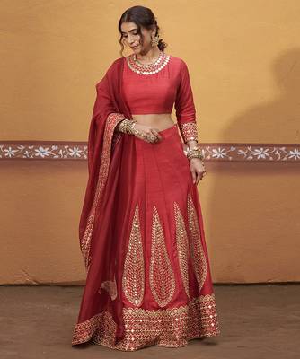 red silk mirror & gold embroidered wedding lehenga 1