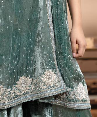 blue tissue sharara set with elegant embroidery 4