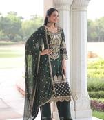 Green Embroidered Blooming Kurta Set