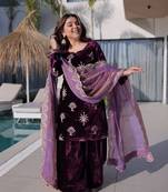 Velvet Zari Embroidered Kurta Palazzo Set