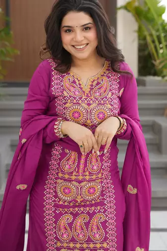 magenta chinnon kurta pant with zari embroidered dupatta