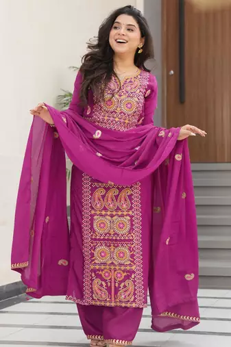 magenta chinnon kurta pant with zari embroidered dupatta