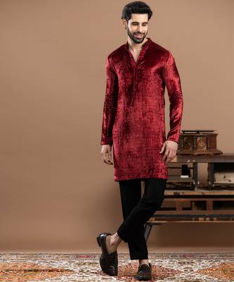 maroon velvet kurta pajama with embroidered work 1
