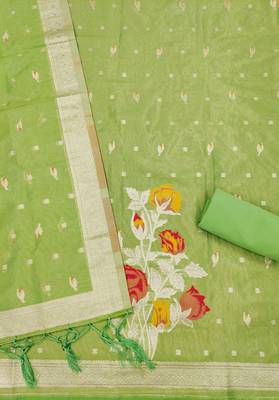 green shimmer dress material with zari  4