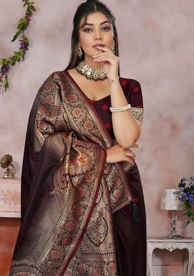 maroon banarasi satin silk saree with zari border 3