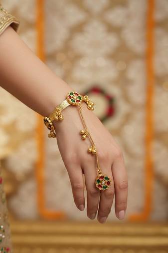 pink multicolor-plated kundan hathphool with floral design