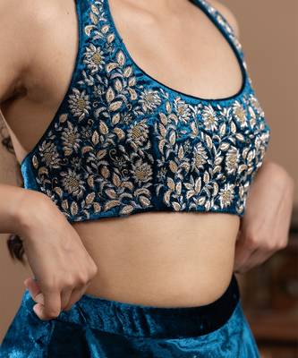 blue velvet lehenga with embroidered work 4