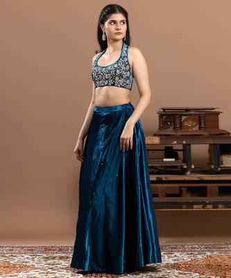 blue velvet lehenga with embroidered work 5