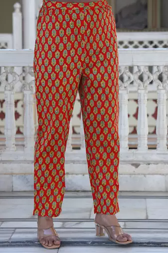 red cotton kurta set with printed work & dupatta