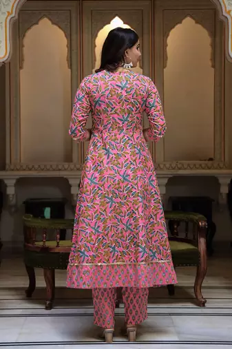 pink cotton kurta pant set with printed work