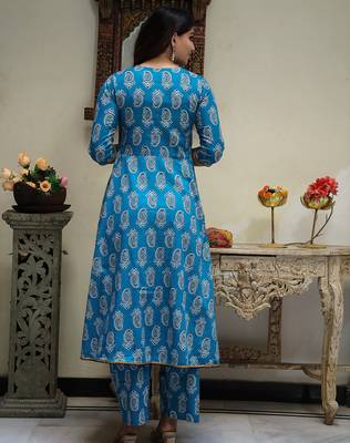 sky blue cotton kurta set with printed work 3