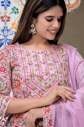 pink cotton kurta set with printed work & dupatta