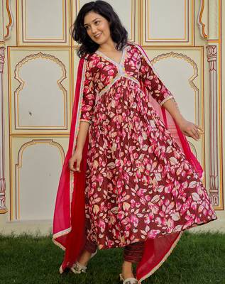 maroon cotton kurta set with printed work & dupatta 2