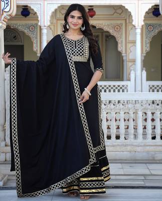 black crepe kurta sharara set with embroidery 2