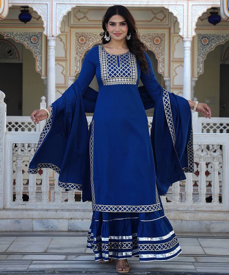 Teal-blue embroidered crepe kurta pant with dupatta