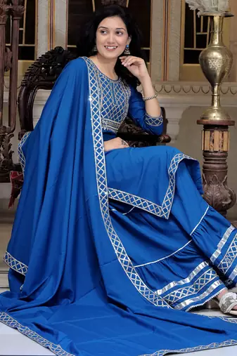 Blue embroidered crepe kurta pant with dupatta