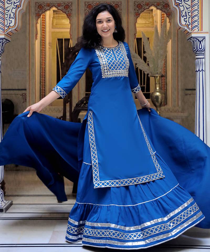 Blue embroidered crepe kurta pant with dupatta