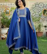 Teal-blue embroidered crepe kurta pant with dupatta