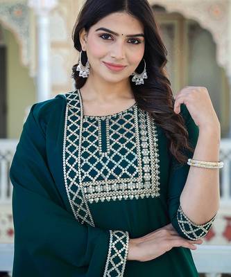 green crepe kurta sharara set with embroidery 4
