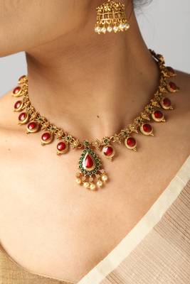 gold plated necklace set with matching earrings 2