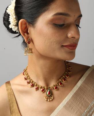 gold plated necklace set with matching earrings 5