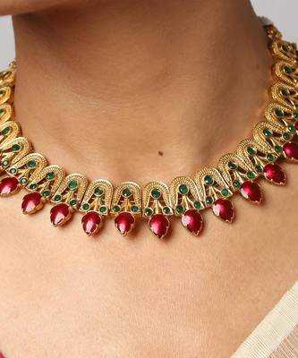 gold plated necklace set with matching earrings 2