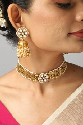 gold plated pearl & kundan choker set with earrings 1