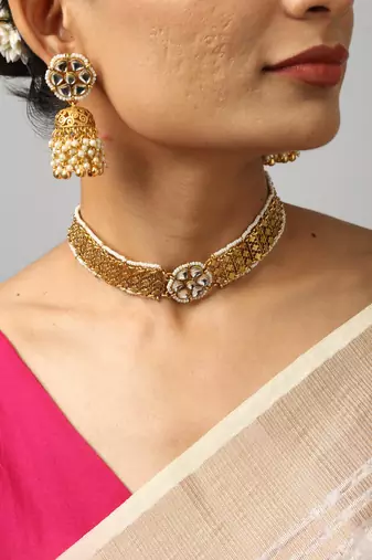 gold plated pearl & kundan choker set with earrings