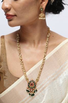 gold pearl chain necklace with floral pendant work 3