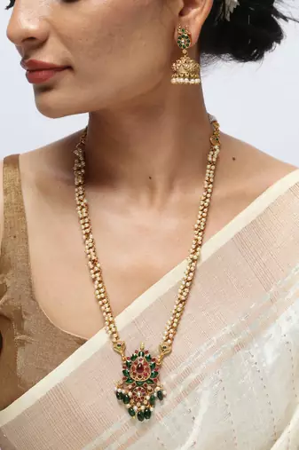 gold pearl chain necklace with floral pendant work