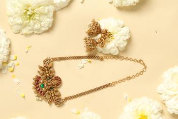 gold plated temple necklace set with lakshmi work 4