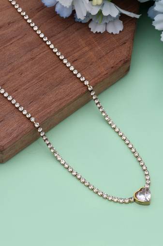 White color stainless steel anti tarnish necklace