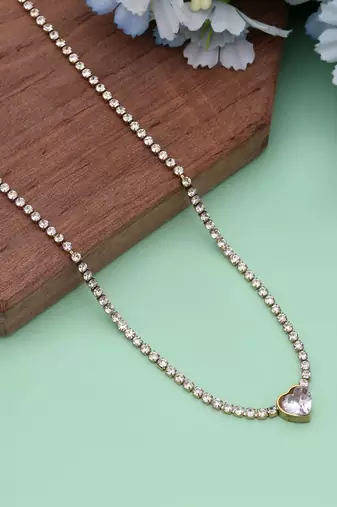 White color stainless steel anti tarnish necklace