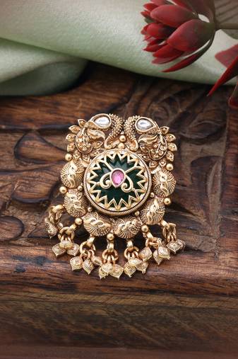 Green color matte gold rings