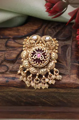 Red color matte gold rings