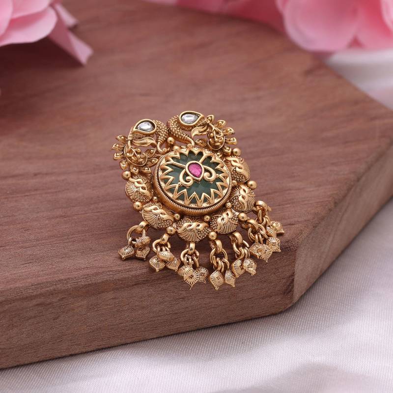 Pista green color matte gold rings