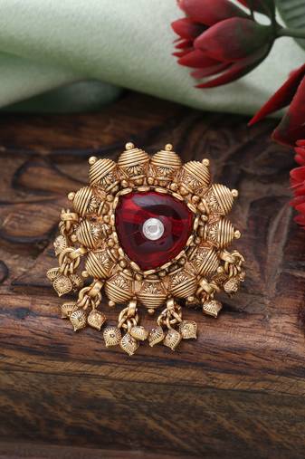 Red color matte gold rings