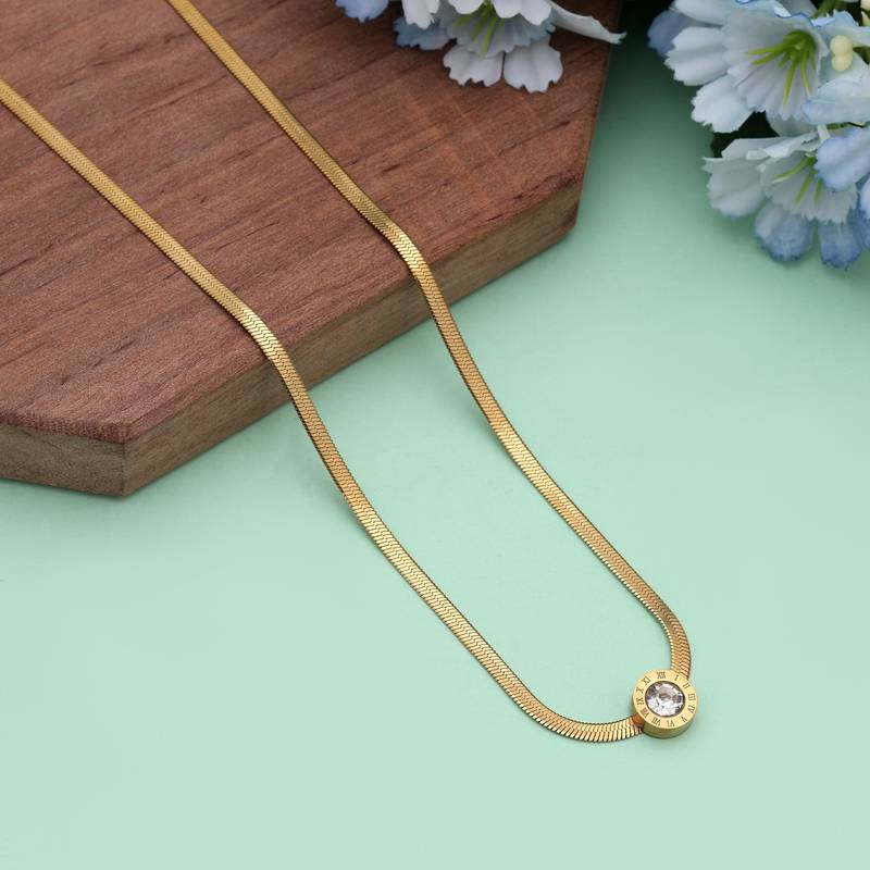 Gold color stainless steel anti tarnish necklace