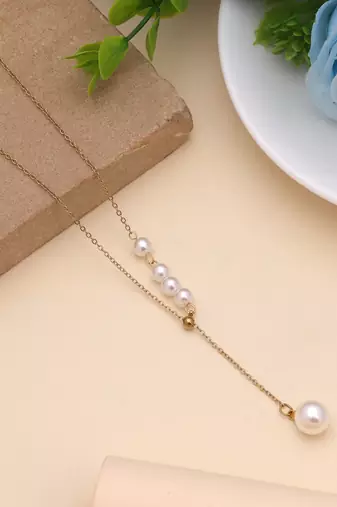 White color stainless steel anti tarnish necklace