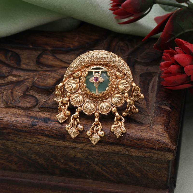 Pista green color matte gold rings